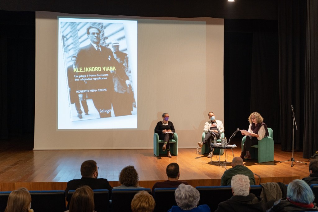 Presentación libro Alejandro Viana, un galego ao fronte do rescate dos exiliados republicanos en Ponteareas.